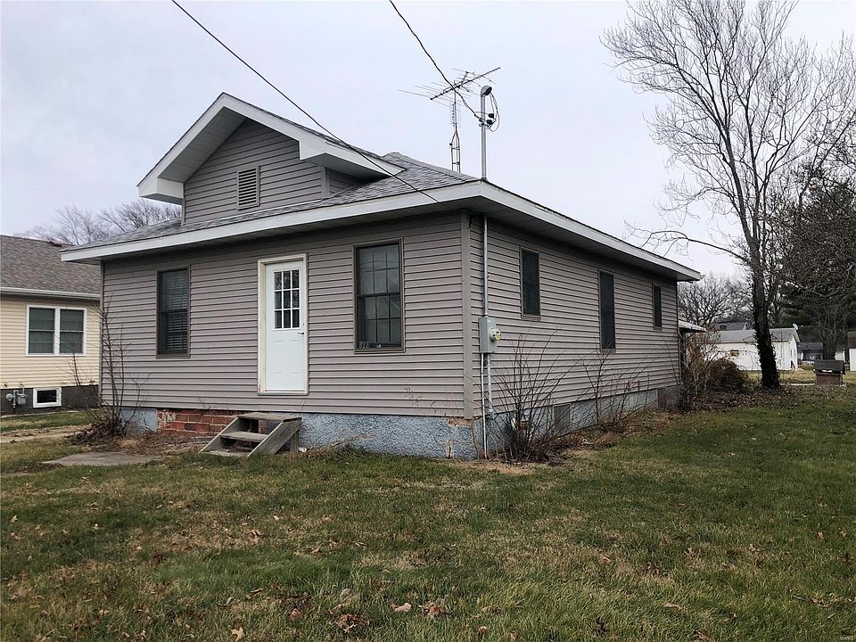 1st image of 511 Mayo St