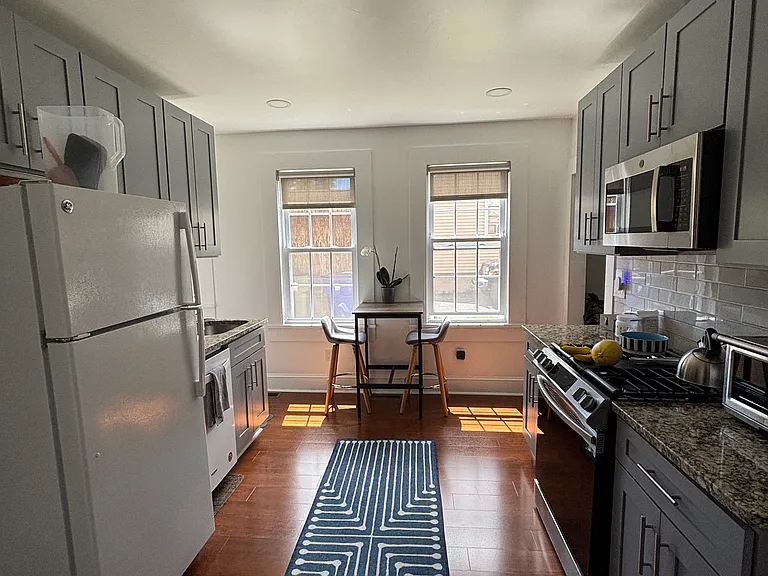 58 Harris St #1 — Photo 2