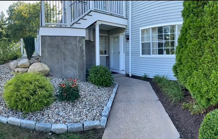 2 bed, 1166 sqft, $2,500 — Photo 2