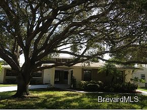 3rd image of 40 Greenwood Ln