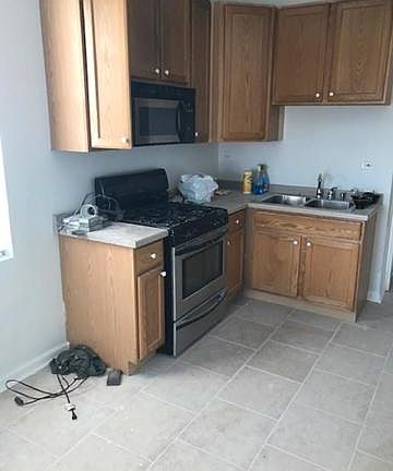 5th image of 4529 S Marshfield Ave