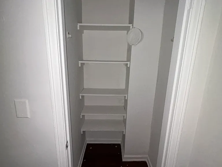 914B Lancaster St — Photo 18