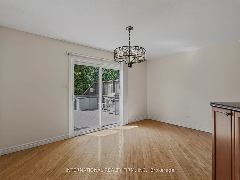 18 Sea Breeze Dr — Photo 16