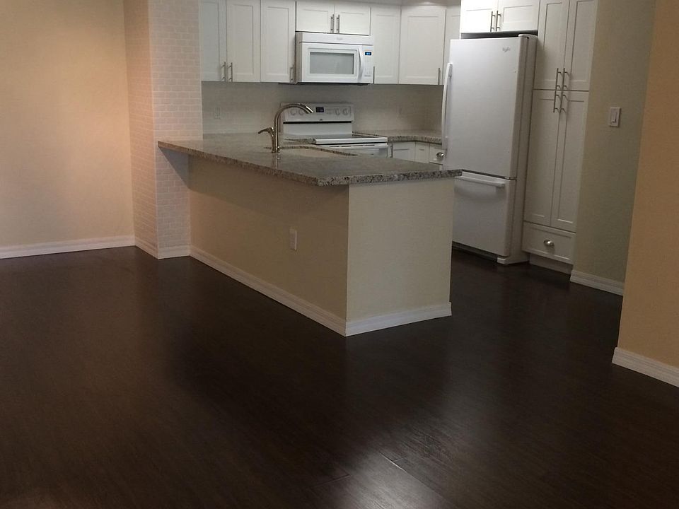 1st image of 4320 NW 107th Ave APT 206