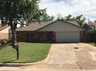 11912 SW 7th St, Yukon, OK 73099