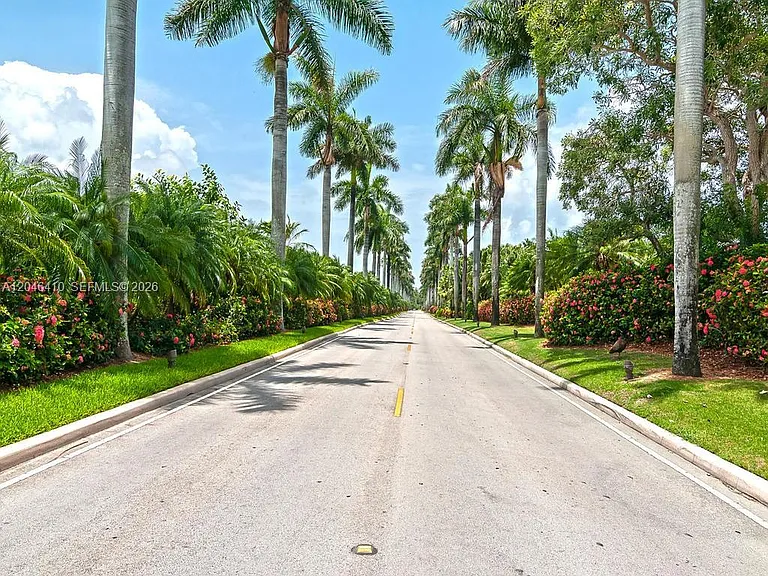 13680 Deering Bay Dr — Photo 19