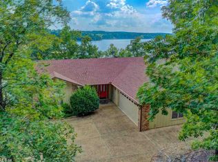 9 Tenerife Way, Hot Springs Village, AR 71909