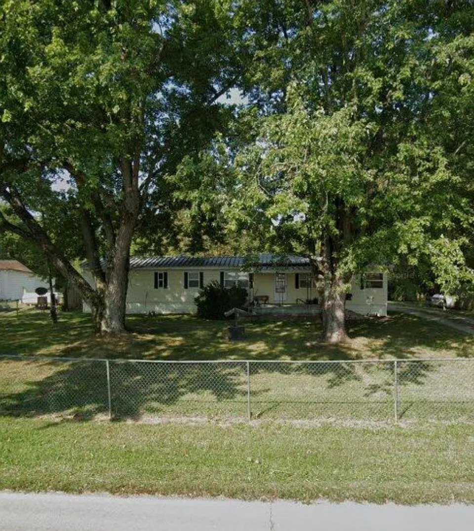 13601 NE Reid Rd NW photo 1