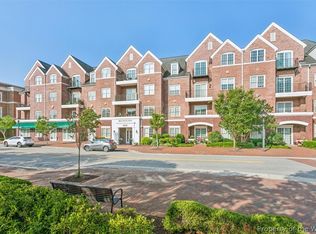 5215 Center St APT 206, Williamsburg, VA 23188