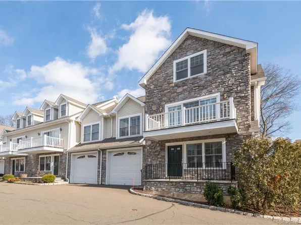 39 Maple Tree Ave #15, Stamford, CT 06902