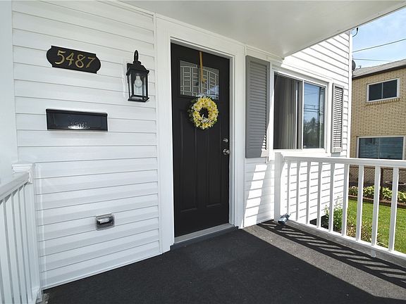 3rd image of 5487 Main St