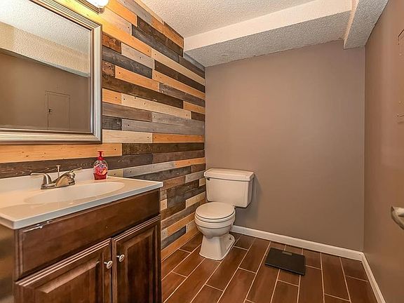 5th image of 1408 NW 65th Ter