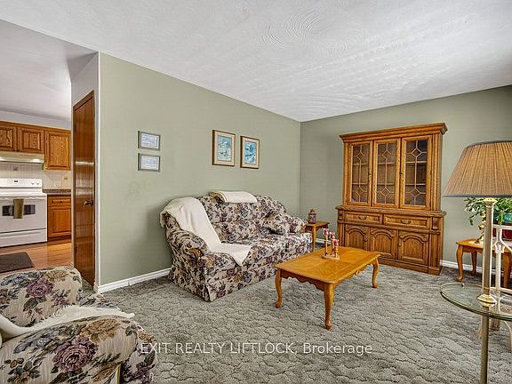 4th image of 845 Stocker Rd