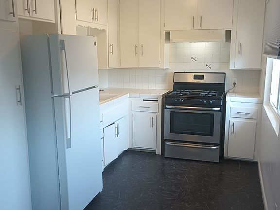 2nd image of 11010 S Normandie Ave #3