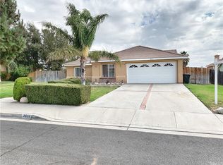 3631 N Plum Tree Dr, Rialto, CA 92377