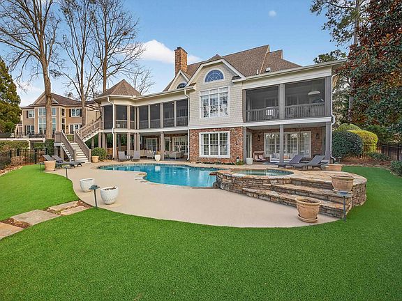 3rd image of 3361 Linger Longer Rd