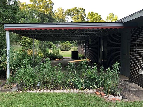3rd image of 216 Merrydell Dr