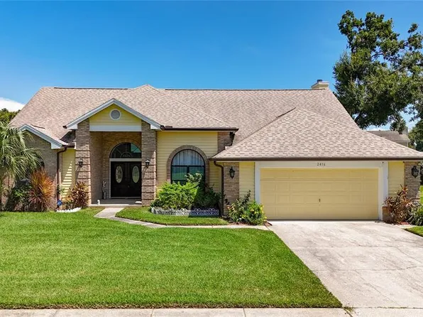 2416 Buckhorn Run Dr, Valrico, FL 33596