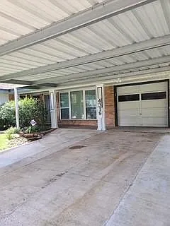 4319 Benning Dr — Photo 3