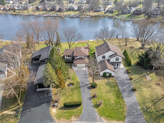 5th image of 227 Lake Summerset Rd