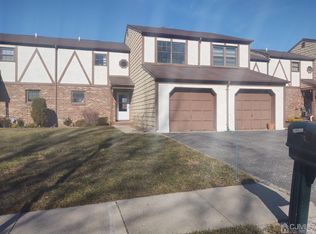 4 Wellington Ct, Sayreville, NJ