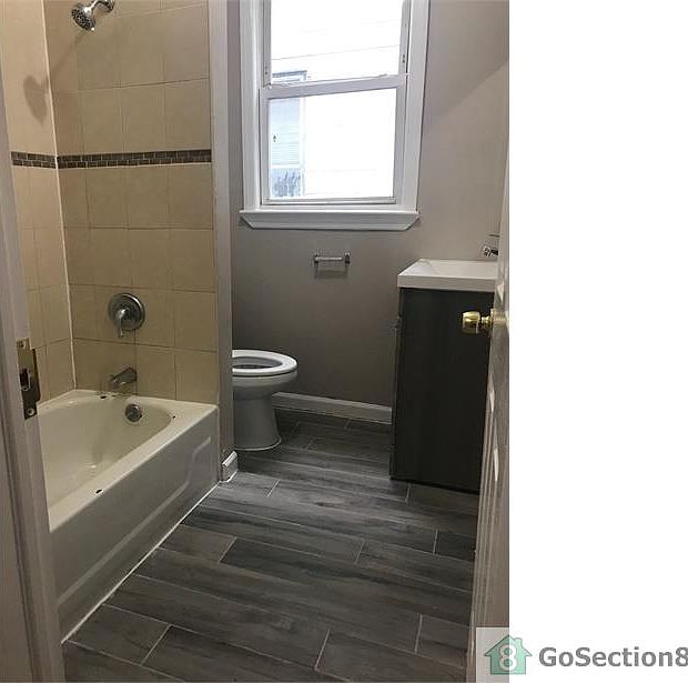 1st image of 250 Amherst St #1