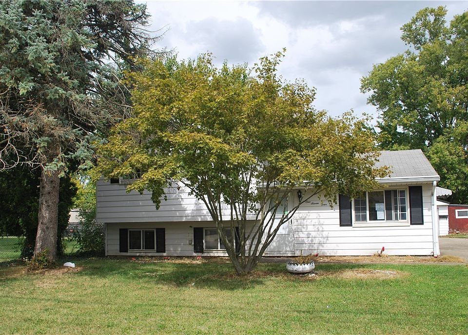 1st image of 174 Warden Ave