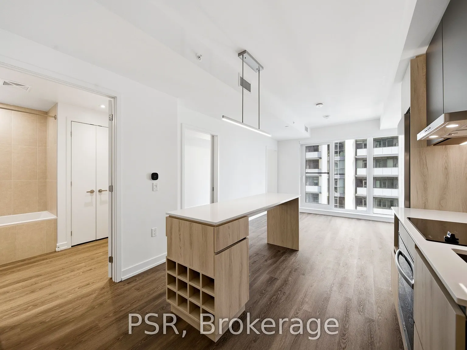 1 bed, $2,605 — Photo 2