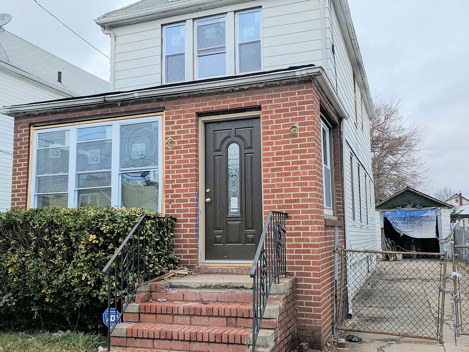 1st image of 183-00 144 Ave