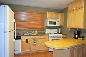 2nd image of 1303 W 110th St