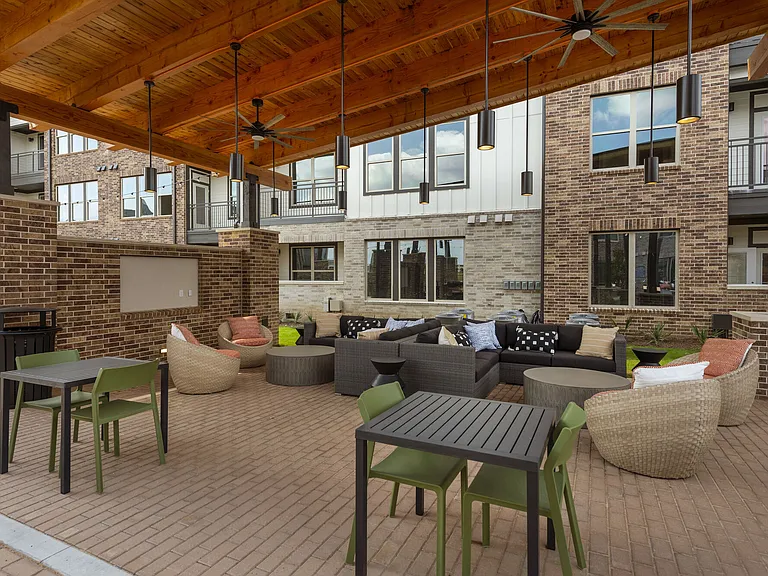 Lenox Grand West — Photo 20