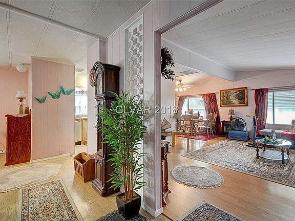 3rd image of 3364 Lost Hills Dr