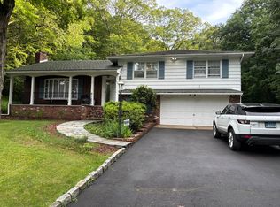 427 Bunker Hill Ave, Waterbury, CT 06708