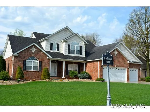 200 Bramblewood Ct photo 1