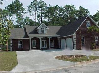 1768 Magnolia Harbor Dr, Navarre, FL 32566