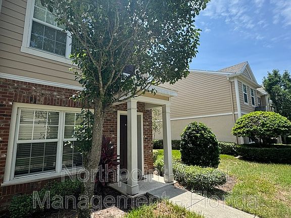 2nd image of 11451 Summerview Cir