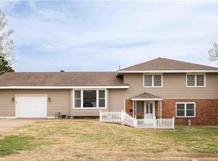 102 Archer Rd, Fort Scott, KS 66701