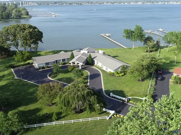 23540 River Rd, Lexington Park, MD 20653