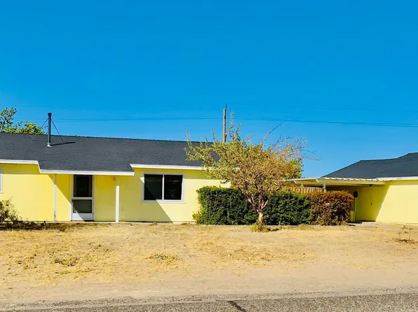 8800 Ara Ln, Fallon, NV 89406