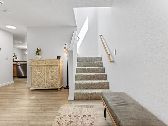 3rd image of 7014 NE 55th St