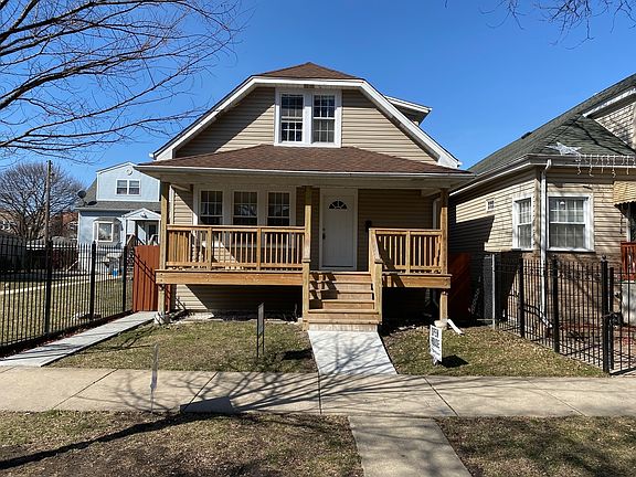 2nd image of 2210 N Nagle Ave