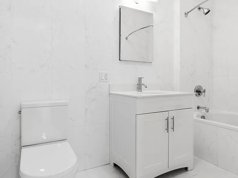 305 W 150th St #503 — Photo 10