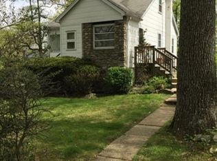 3 Hillview Ter, Denville, NJ 07834