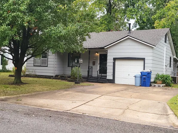 819 B St NW, Miami, OK 74354