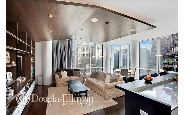 Rented by Douglas Elliman | media 17