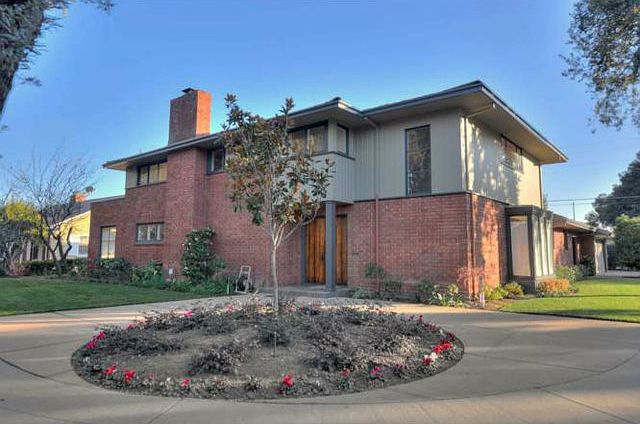 1st image of 2070 University Ave