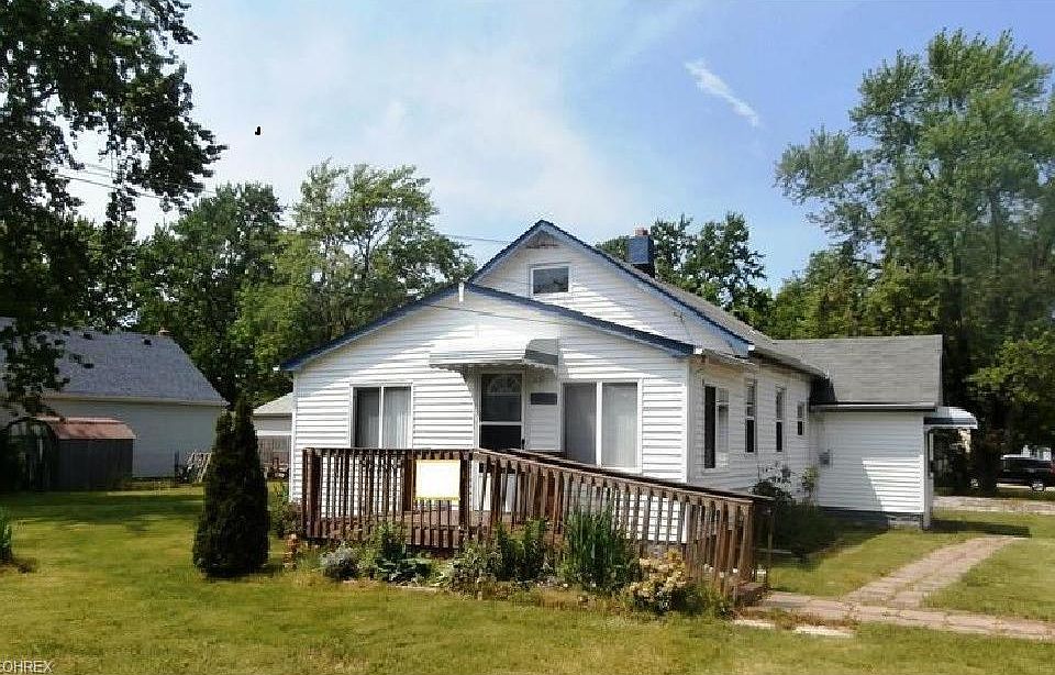 1st image of 34087 Victor Dr