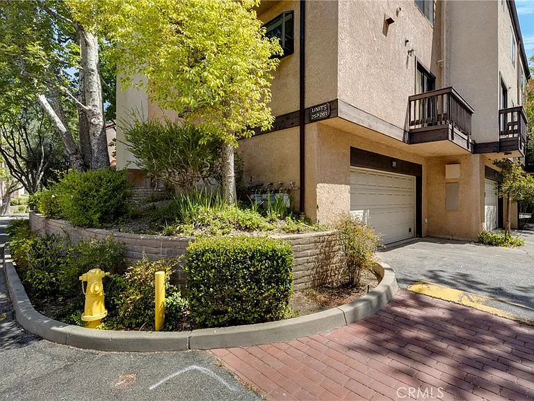 21900 Marylee St #257 — Photo 2