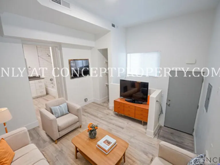 First Avenue Flats — Photo 84