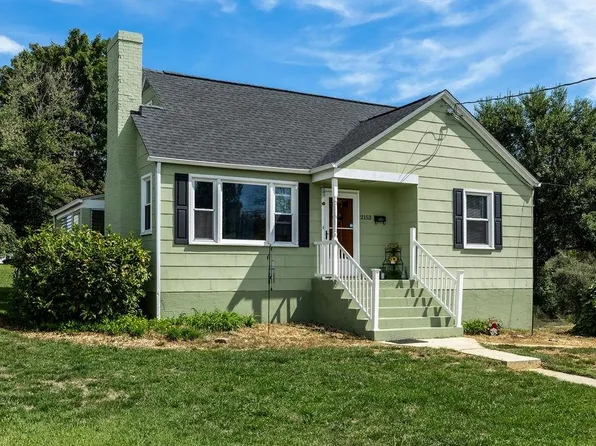 2153 Cortland St, Waynesboro, VA 22980